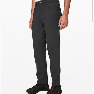 Lululemon ABC Classic Pant in Obsidian color